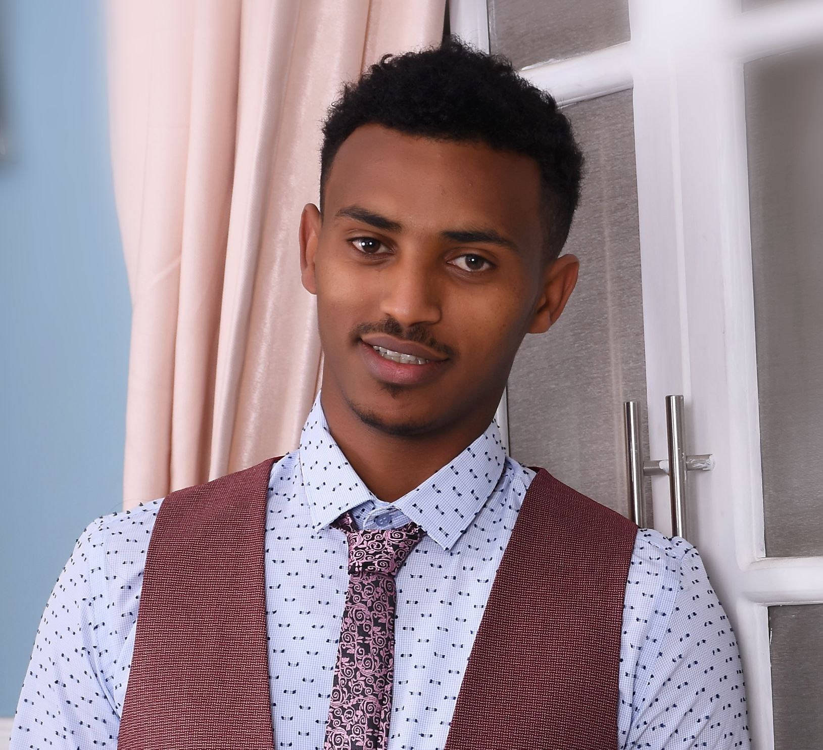 ደምሠው  ሺፈራው